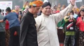Menteri Pertahanan Prabowo Subianto bersama Presiden Joko Widodo (Jokowi). (Instagram.com/@prabowo)