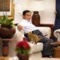 Cawapres nomor urut 2 Gibran Rakabuming Raka mengunjungi capres Prabowo Subianto di kediamannya di Jalan Kertanegara IV, Jakarta Selatan. (Dok. TKN Prabowo Gibran)

