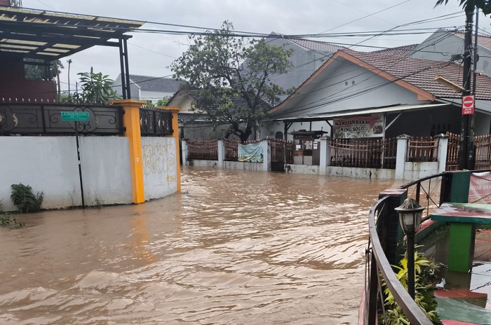 Banjir di wilayah Kota dan Kabupaten Bekasi, Jawa Barat. (Facebook.com @Badan Nasional Penanggulangan Bencana )
